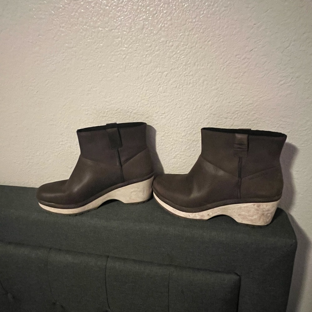 Merrell Women's Size 9 HALENDI BLUFF Espresso Brown Leather Boots-Great Cond.